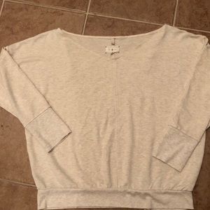 Lou & Grey raglan sleeve lounge shirt. Size L